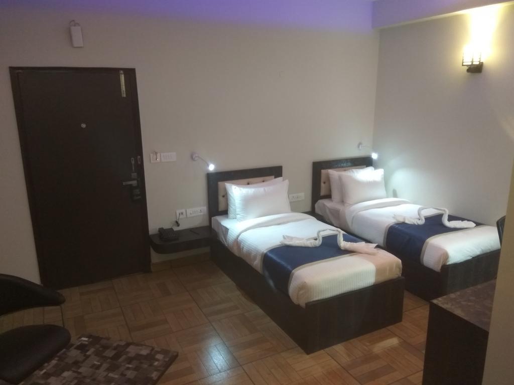 The Park Residency Otel Greater Noida Dış mekan fotoğraf