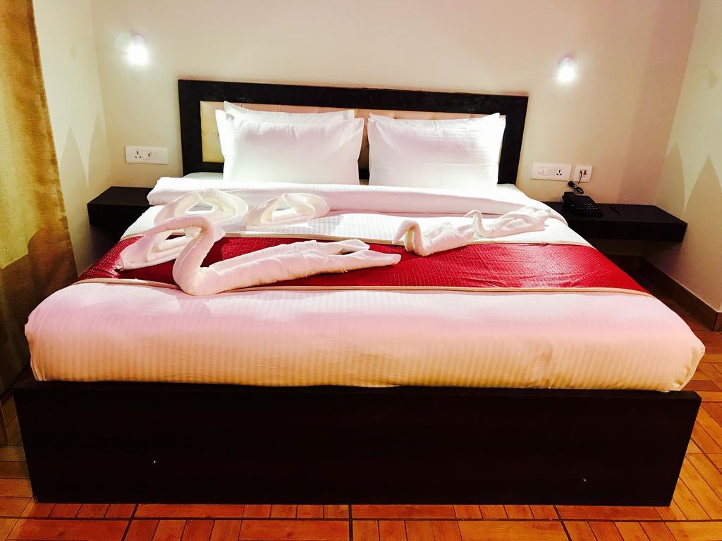 The Park Residency Otel Greater Noida Dış mekan fotoğraf