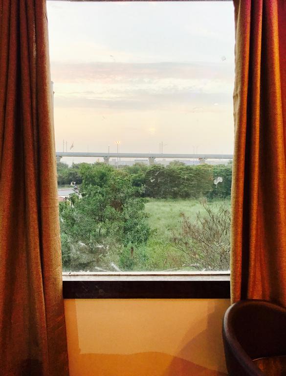 The Park Residency Otel Greater Noida Dış mekan fotoğraf